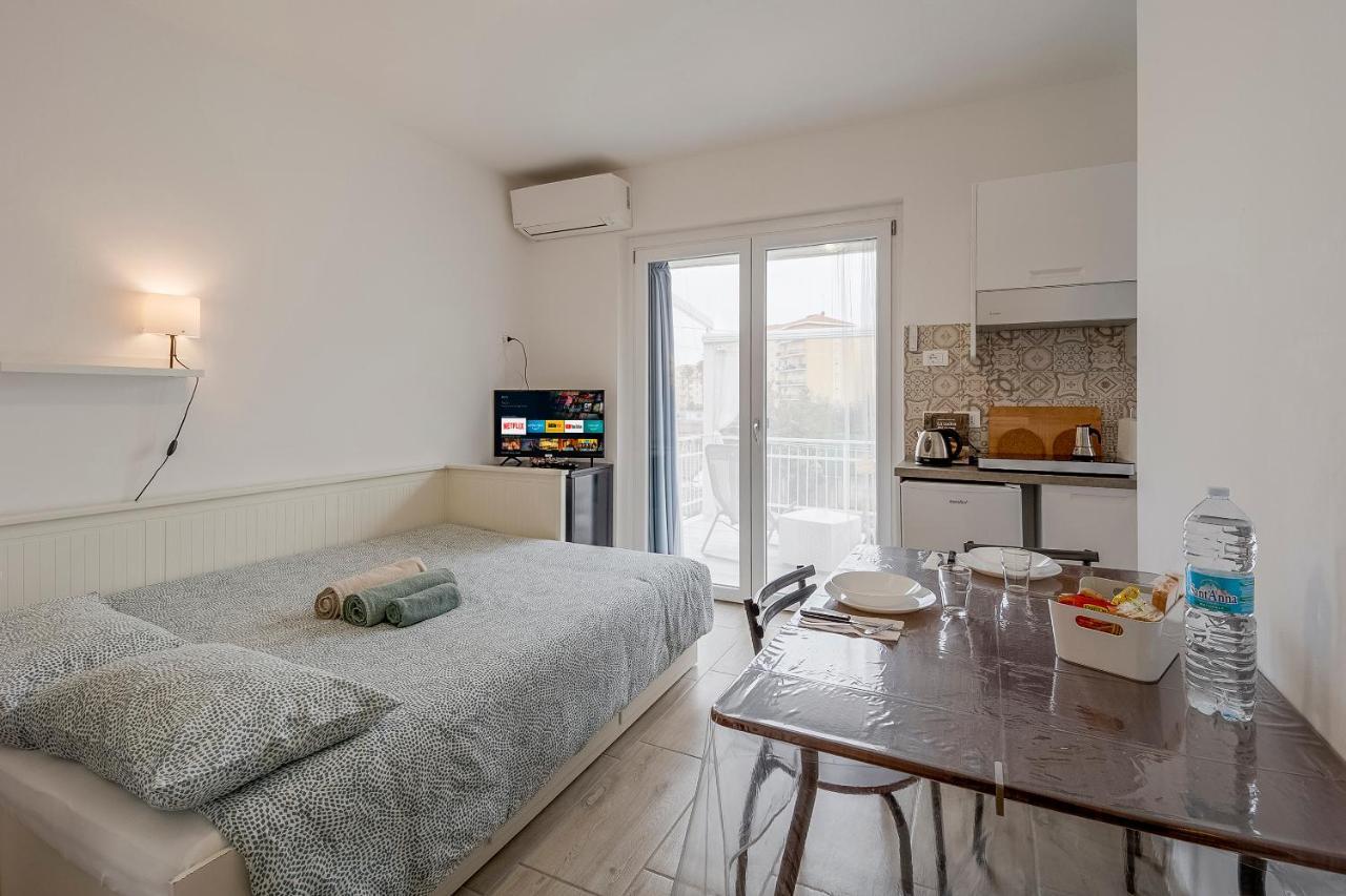 Il Gattino Di Porto - Apt 6 - Monolocale Terrazzo Piscina Imperia Zewnętrze zdjęcie