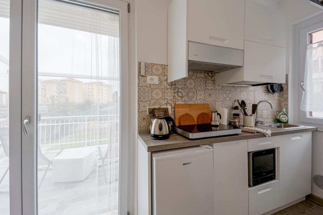 Il Gattino Di Porto - Apt 6 - Monolocale Terrazzo Piscina Imperia Zewnętrze zdjęcie