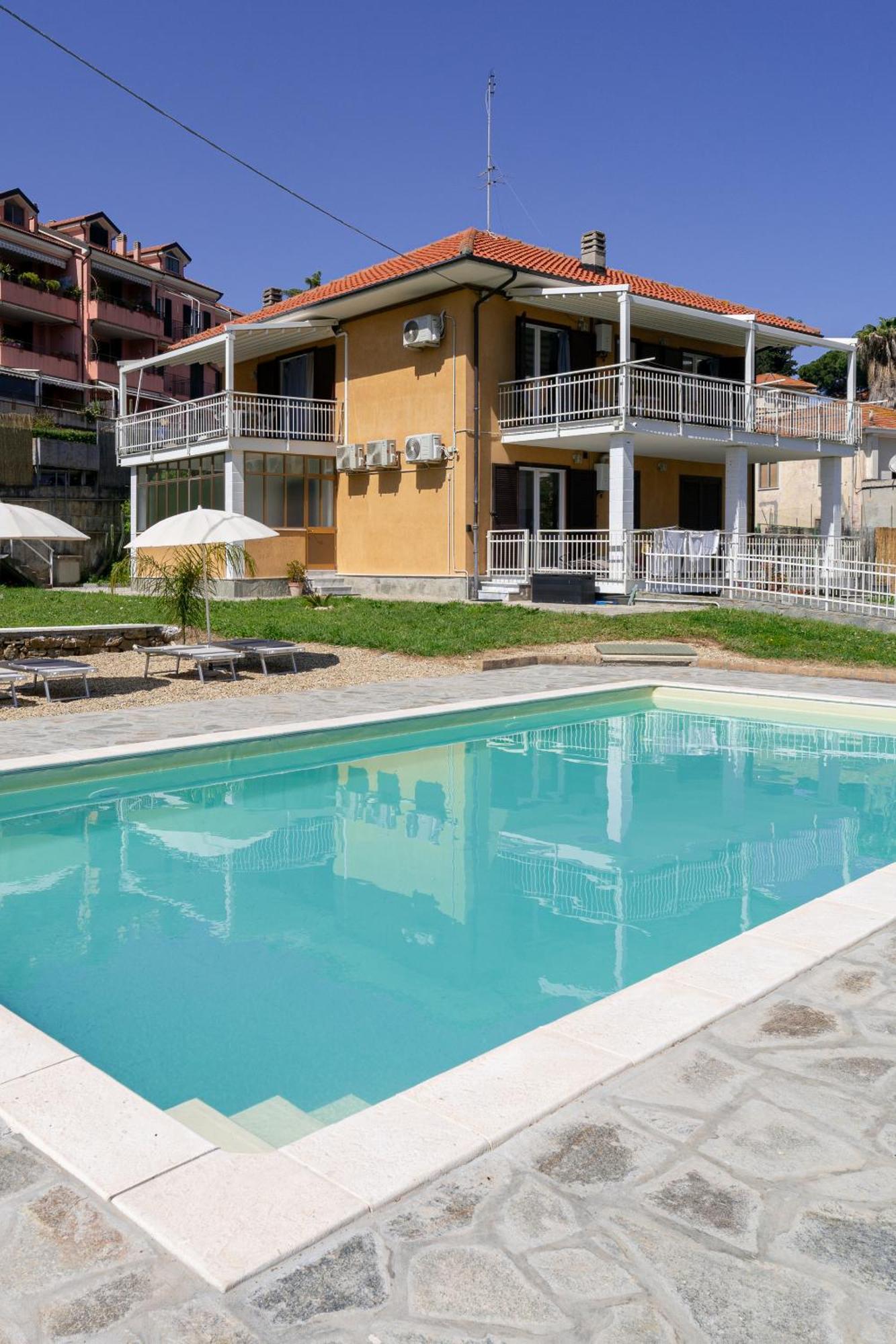 Il Gattino Di Porto - Apt 6 - Monolocale Terrazzo Piscina Imperia Zewnętrze zdjęcie